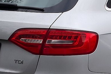 Audi A4 B8 estate facelift led