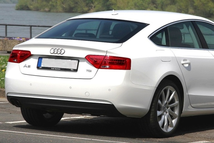 Audi A5 retrofit facelift